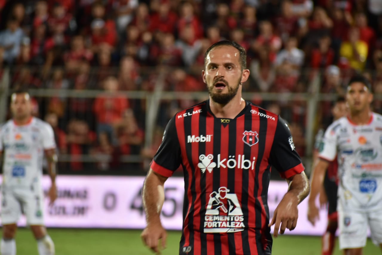 014E5239-02E9-4E2E-ACE4-7943745C4F56