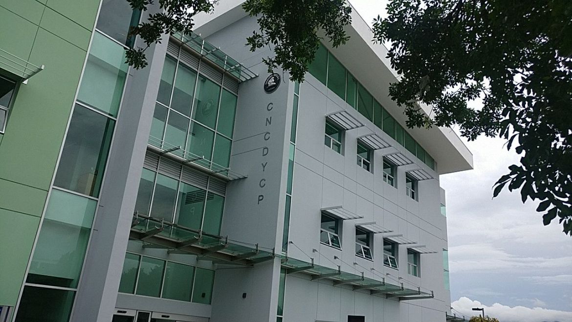 photo4927489513845008328