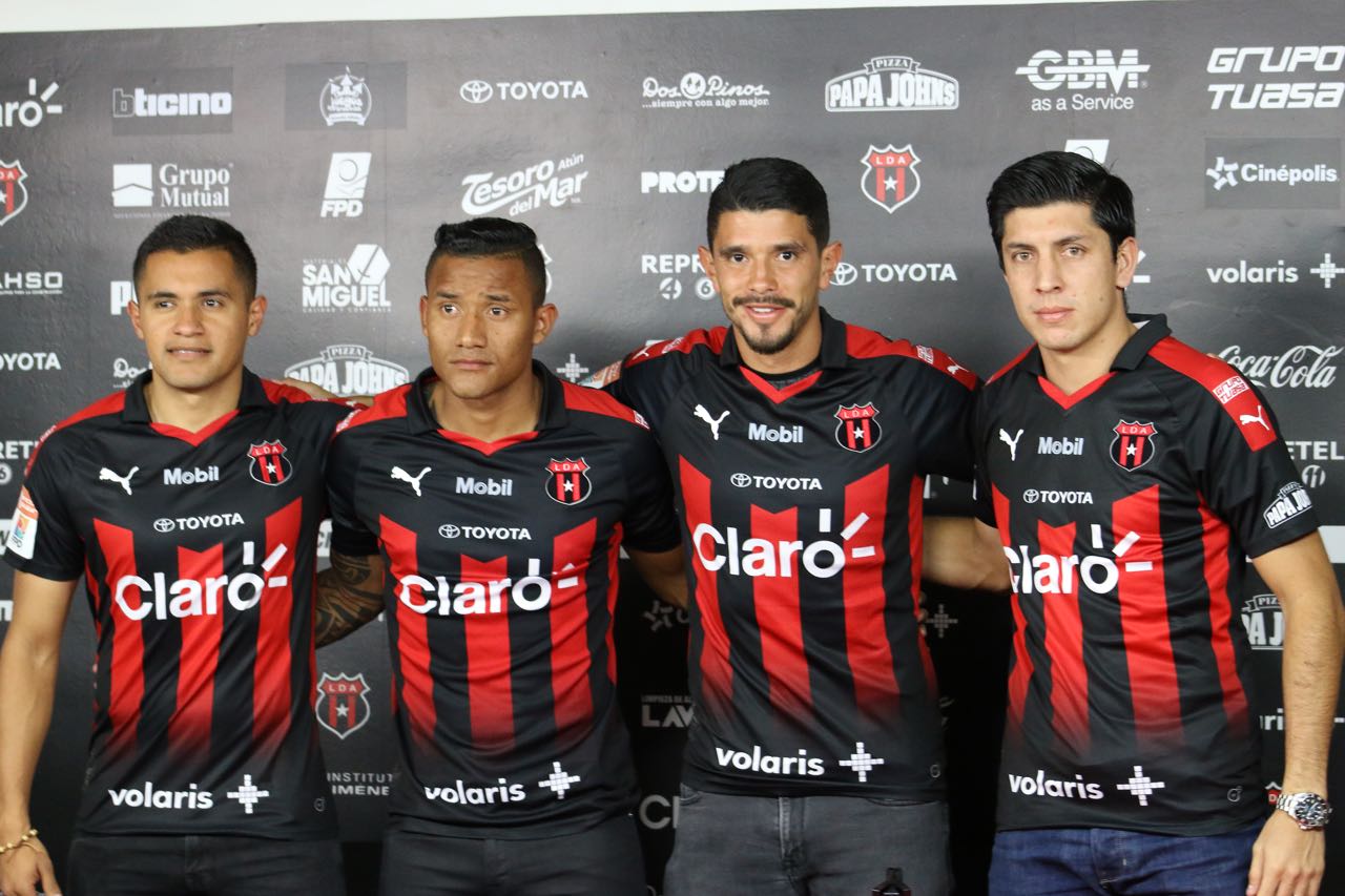 Meneses vuelve a LDA