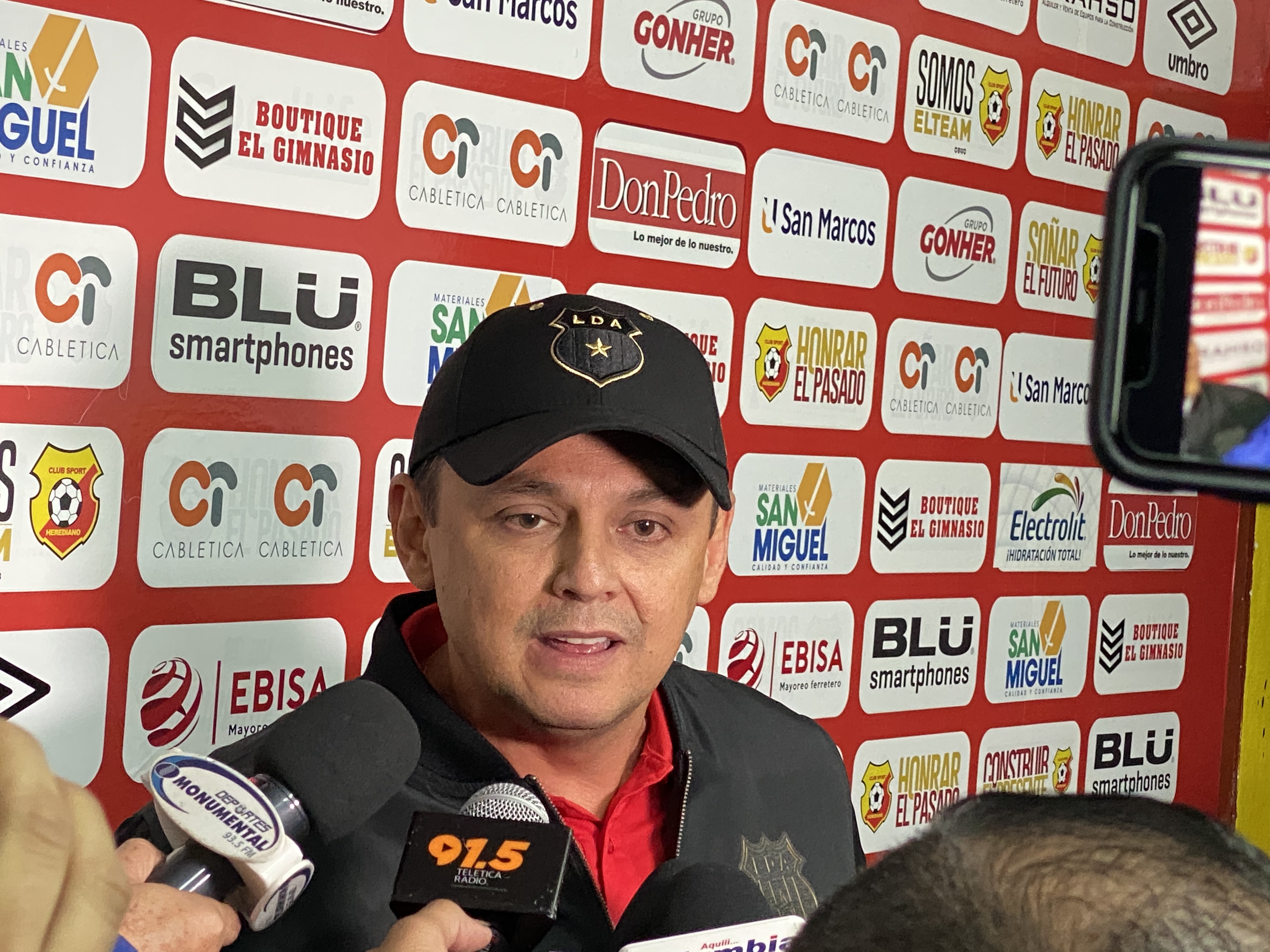 BC03771D-89DE-4F4B-999D-A67466FC1D26