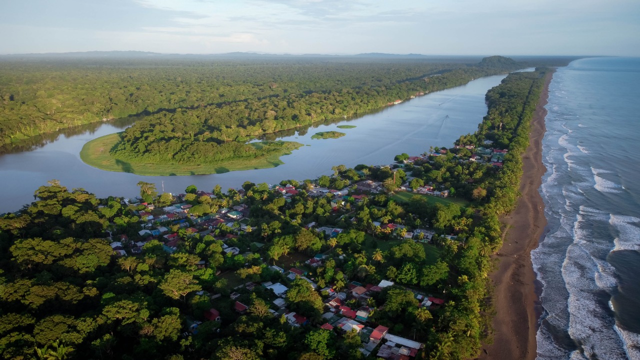 2DA459F0-6B4D-4585-AE61-BBB8EA67A248