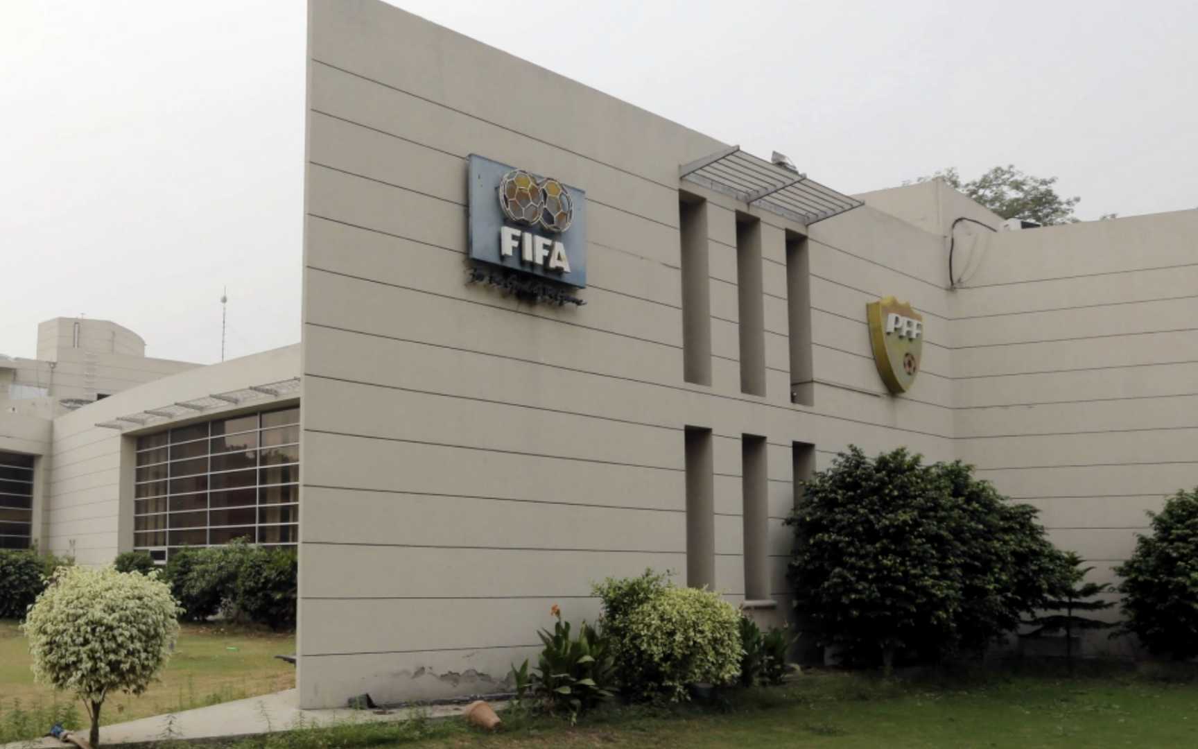 1EDF7B0B-9DC8-4DF8-9626-2696A85141E9